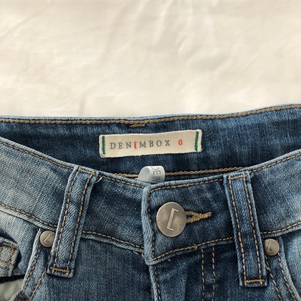 Jeans - Picture 3 of 3